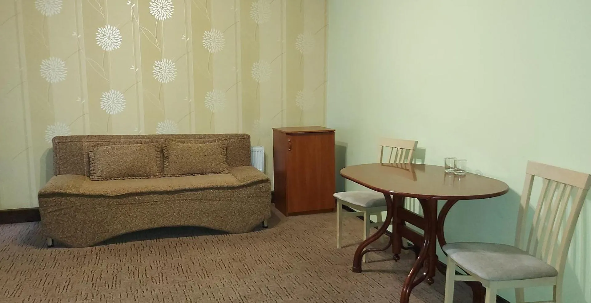 Viktoria Hotel Obrošyne Ukrajina