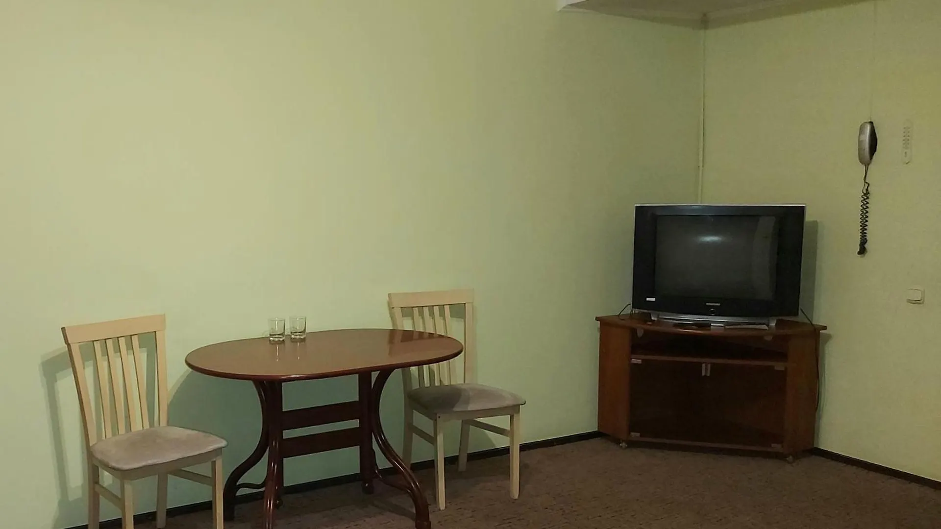 Viktoria Hotel Obrošyne