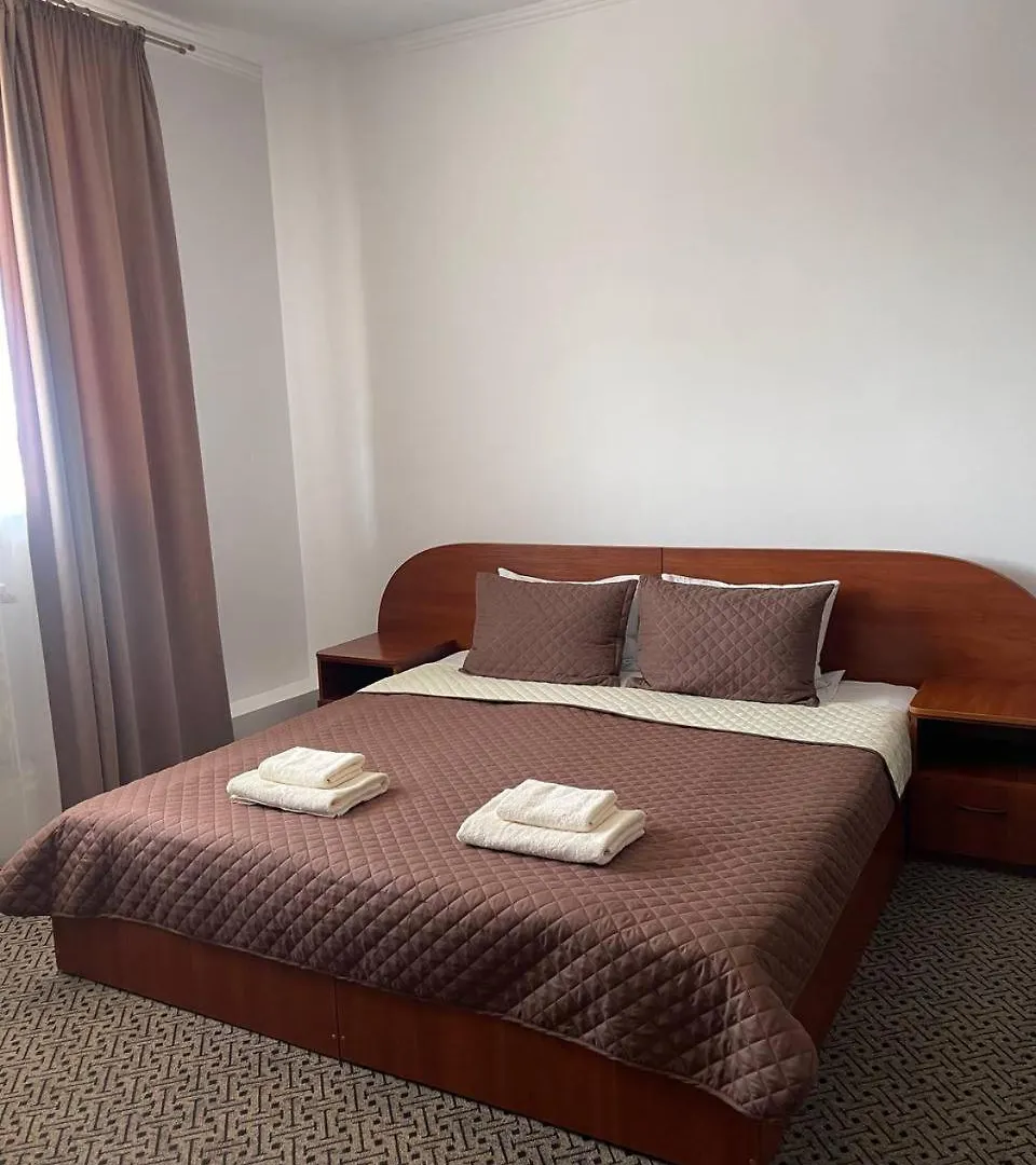Viktoria Hotel Obrošyne Ukrajina